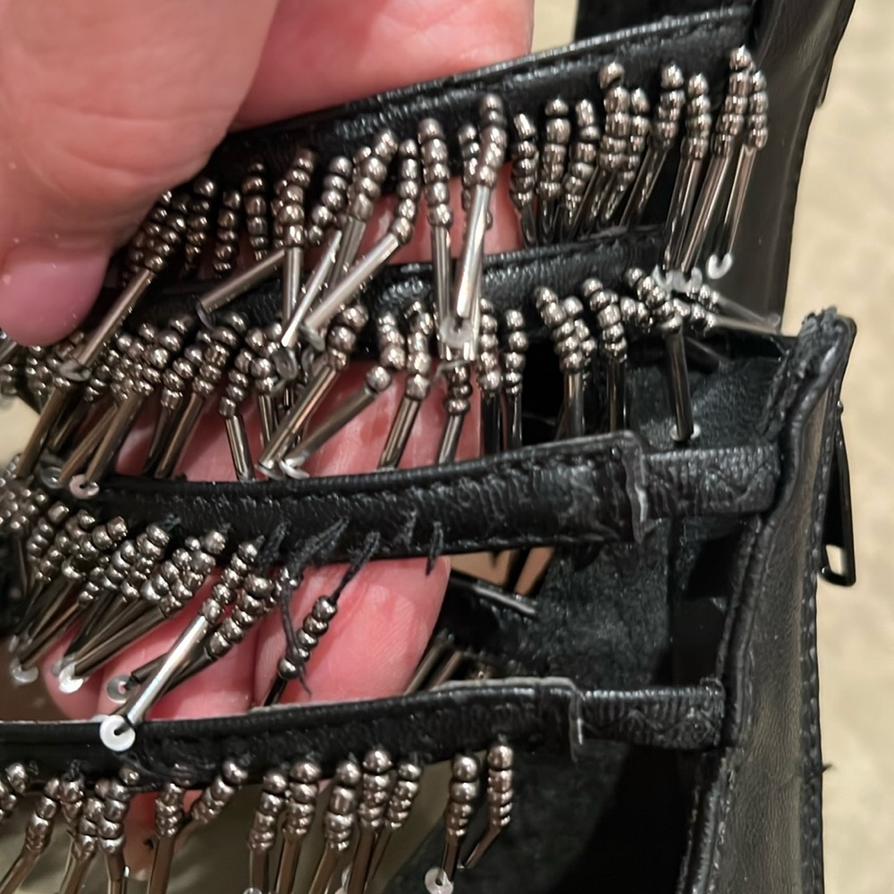Call it SPRING Sandals - Picture 12 of 13